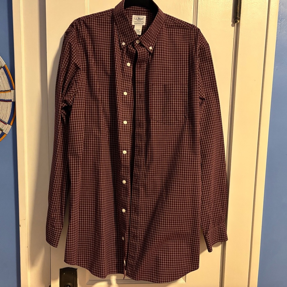 L.L. Bean Men's Burgundy Woven Cotton Plaid Button Down Shirt